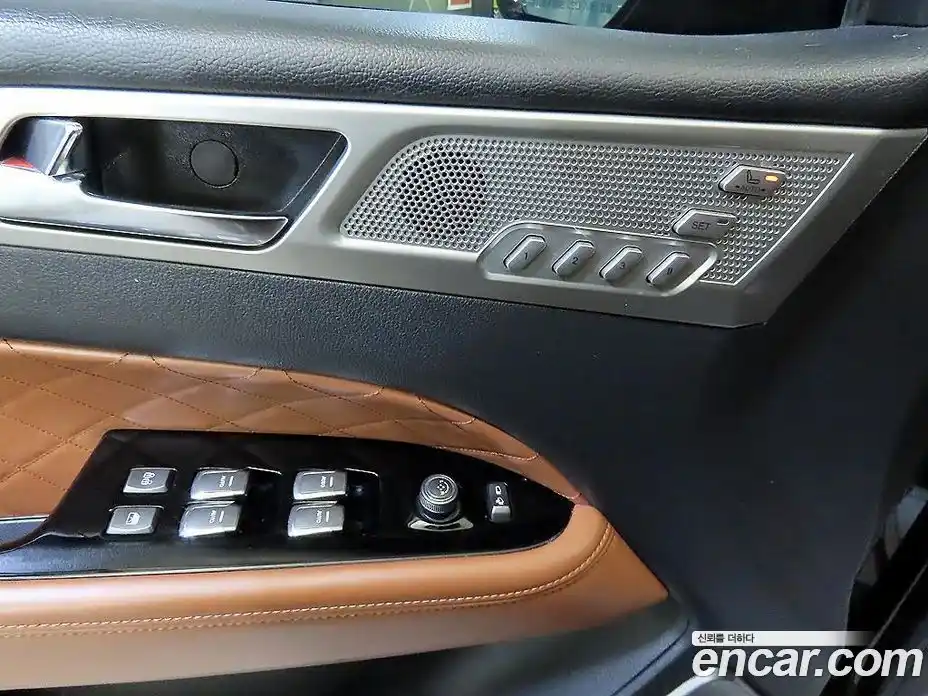 SsangYong Rexton 2017 2.2 гидро в Москве № 1759622, фото 13