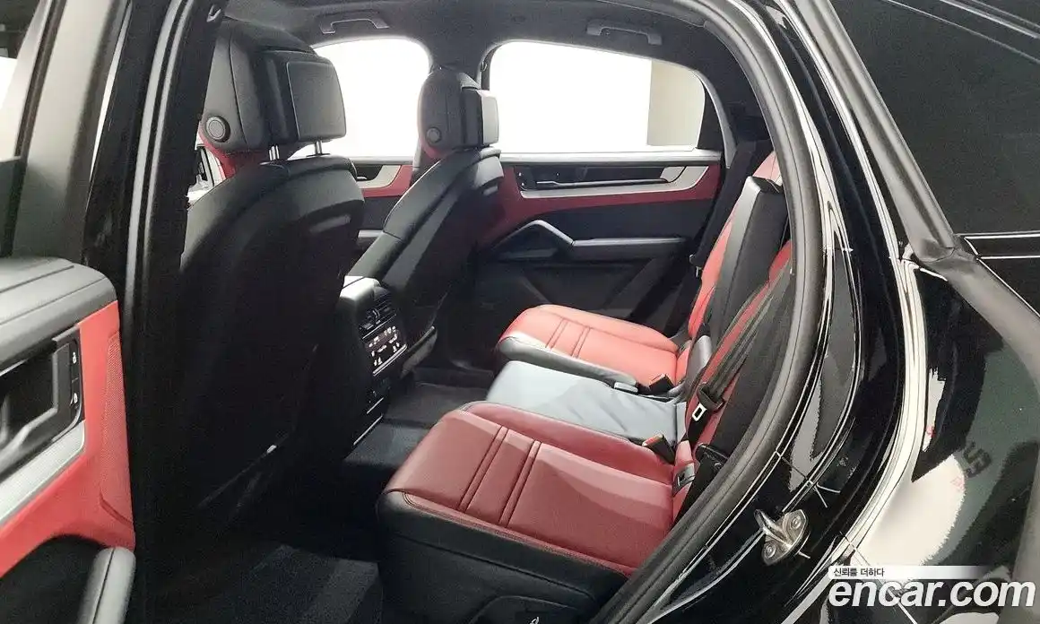 Porsche Cayenne 2023 3.0 гидро в Москве № 1837022, фото 32