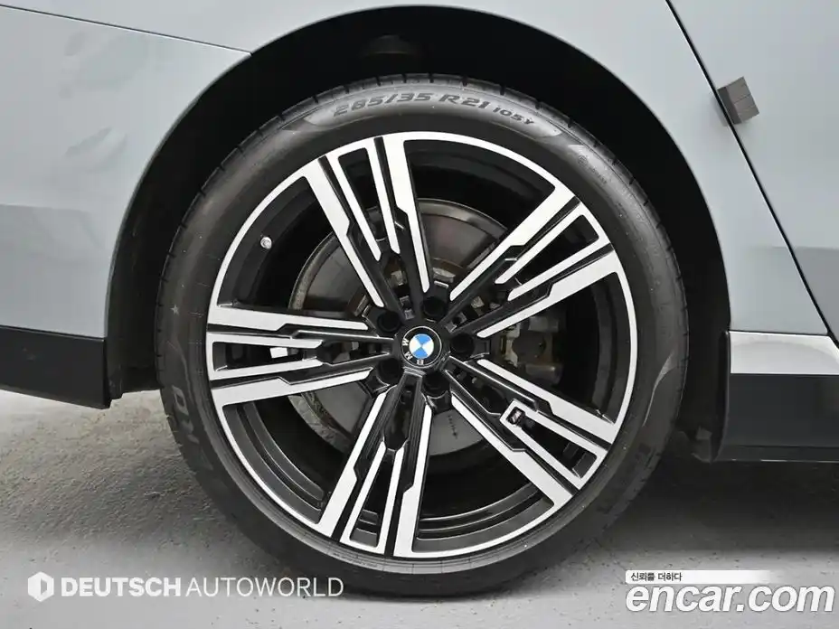 BMW 7-Series 2023 3.0 гидро в Москве № 189131, фото 5