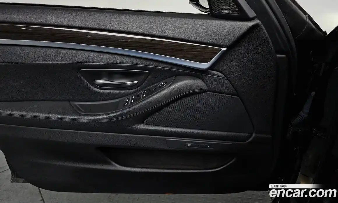 BMW 5-Series 2015 2.0 гидро в Москве № 192986, фото 17