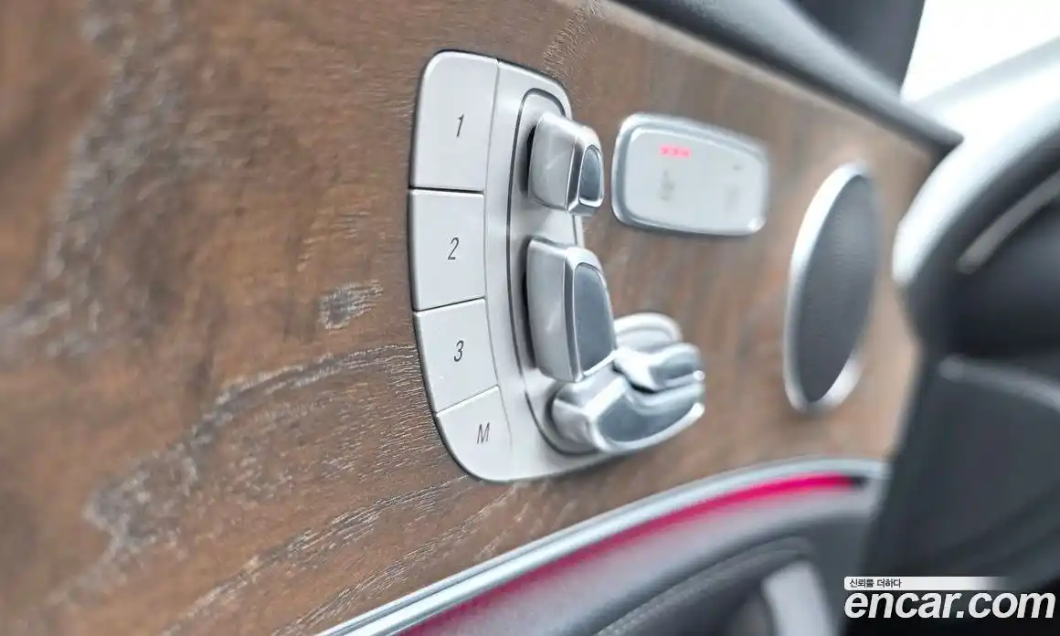 Mercedes-Benz E-Class 2019 1.9 гидро, фото 16