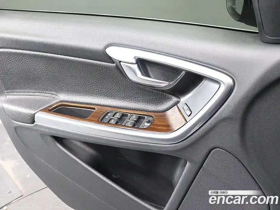 Volvo S60 2014 2.0 гидро в Москве № 1981736, фото 13