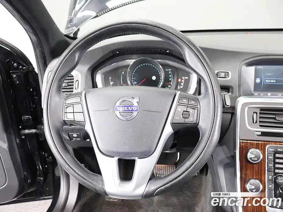 Volvo S60 2014 2.0 гидро в Москве № 1981736, фото 16