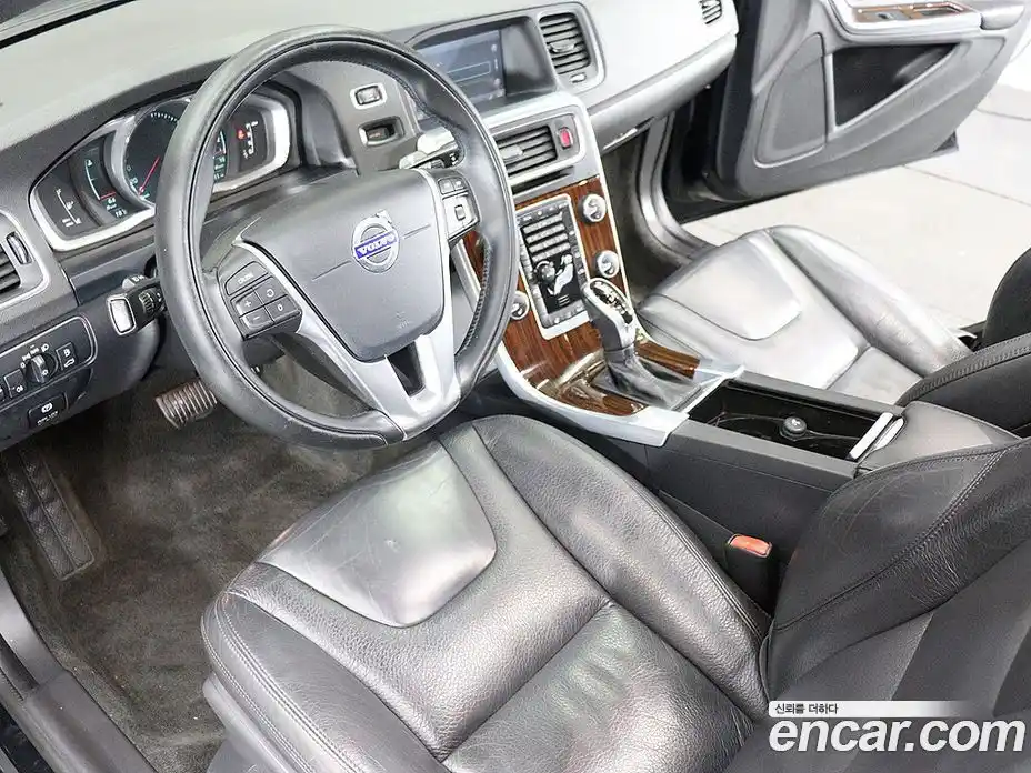 Volvo S60 2014 2.0 гидро в Москве № 1981736, фото 18