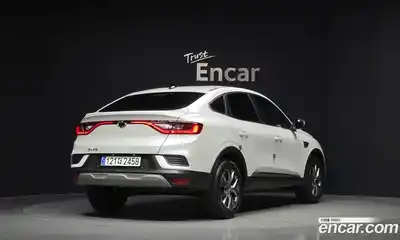 Renault XM3 2024 1.6 гидро в Москве № 204548, миниатюра 2
