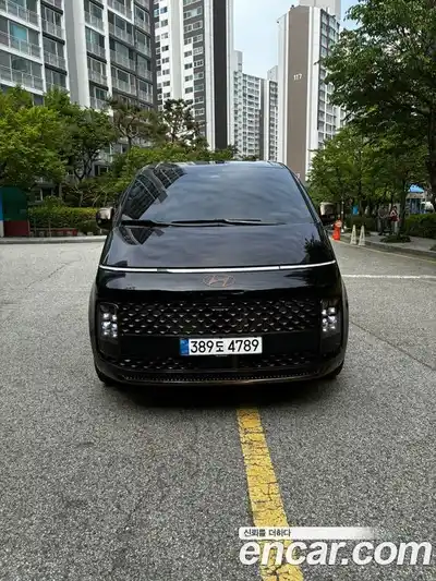 Hyundai Staria, 2025
