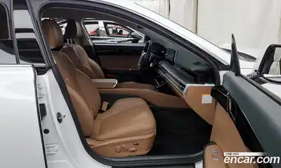 Hyundai Grandeur 2023 1.6 гидро в Москве № 2049857, миниатюра 11