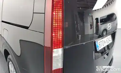 Hyundai Staria 2025 1.6 гидро в Москве № 2049870, миниатюра 8