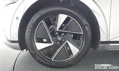 Hyundai Ioniq 5 2024 0.1 гидро в Москве № 2049873, миниатюра 5
