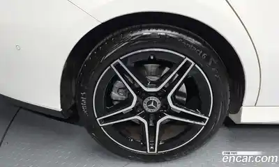 Mercedes-Benz CLA-Class 2023 2.0 гидро в Москве № 2049931, миниатюра 5