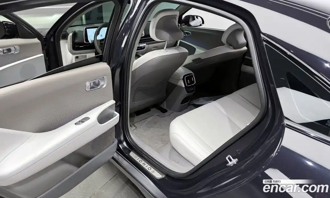 Hyundai Ioniq 6 2023 0.1 гидро в Москве № 2050105, фото 11