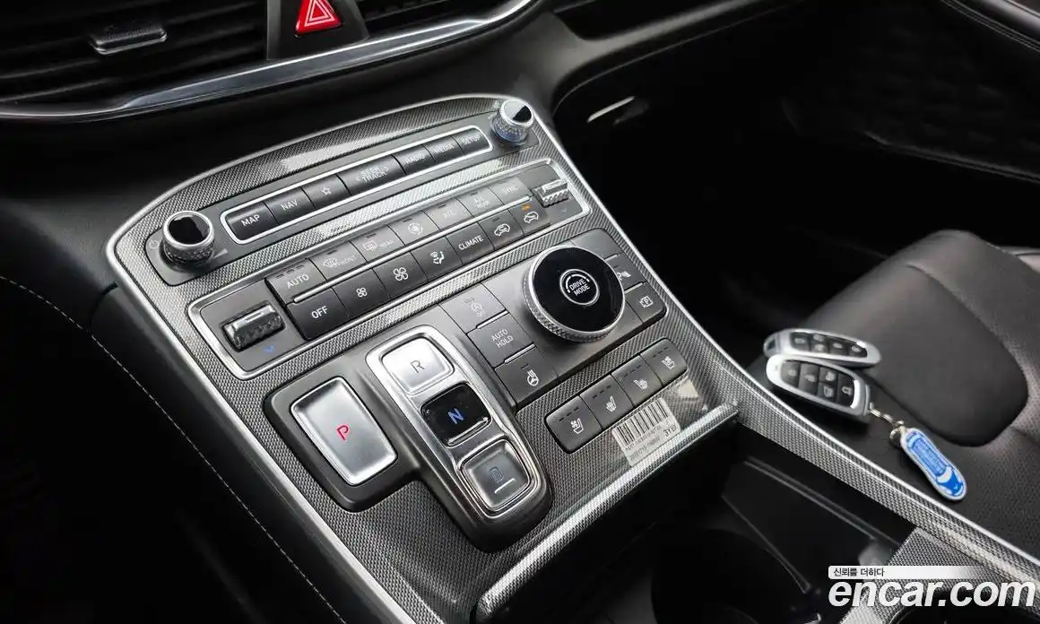 Hyundai Santa Fe 2023 2.5 гидро в Москве № 2050160, фото 11