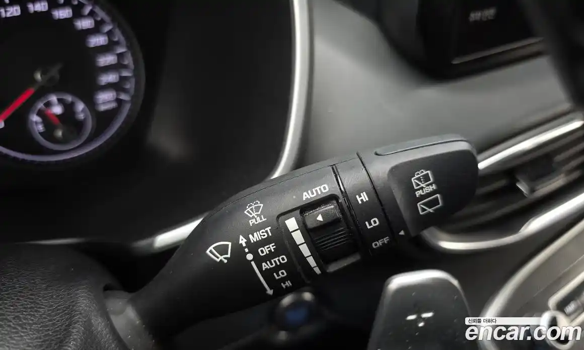 Hyundai Santa Fe 2023 2.5 гидро в Москве № 2050160, фото 23
