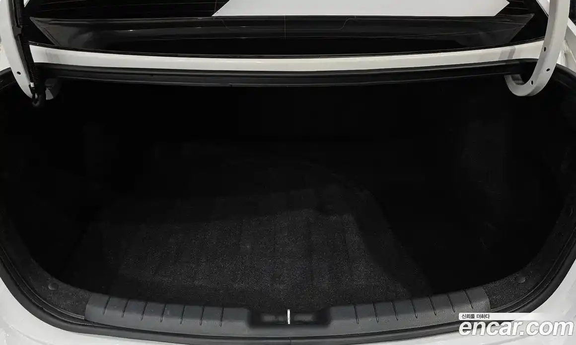Hyundai Avante 2019 1.6 гидро в Москве № 2050203, фото 20