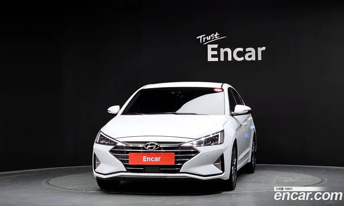 Hyundai Avante 2019 1.6 гидро в Москве № 2050203, фото 3
