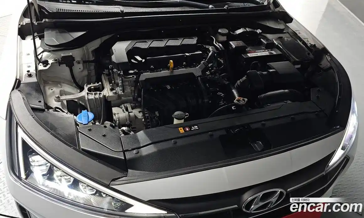 Hyundai Avante 2019 1.6 гидро в Москве № 2050203, фото 6