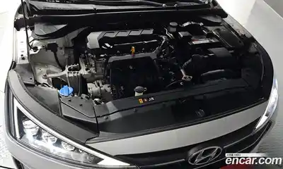 Hyundai Avante 2019 1.6 гидро в Москве № 2050203, миниатюра 6