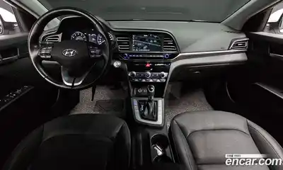 Hyundai Avante 2019 1.6 гидро в Москве № 2050203, миниатюра 7