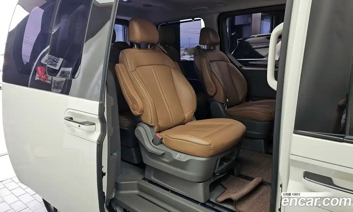 Hyundai Staria 2021 3.5 гидро в Москве № 2050236, фото 17
