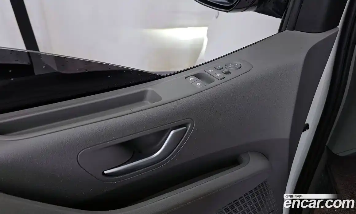 Hyundai Staria 2021 3.5 гидро в Москве № 2050236, фото 27