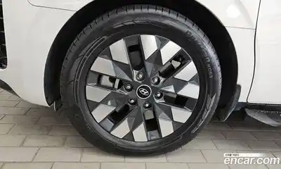 Hyundai Staria 2021 3.5 гидро в Москве № 2050236, миниатюра 4