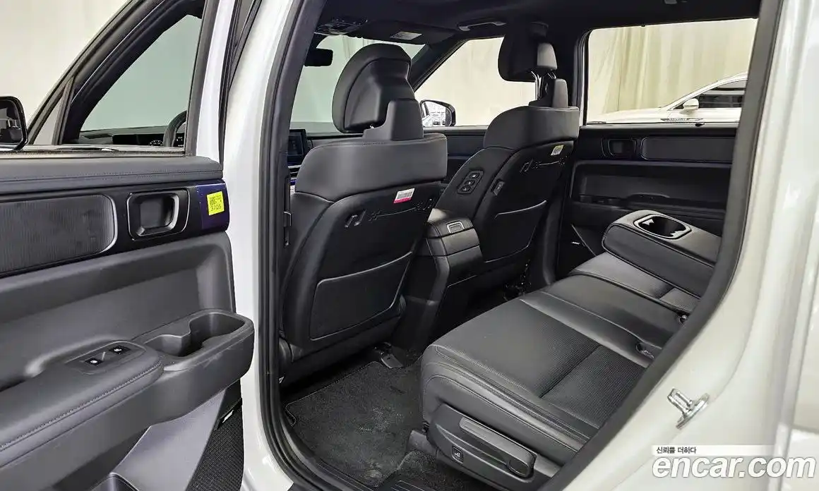 Hyundai Santa Fe 2024 1.6 гидро в Москве № 2050388, фото 16