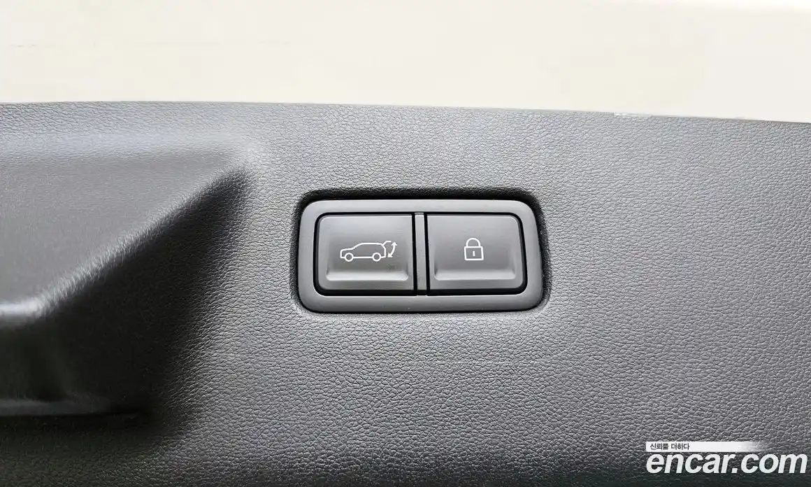 Hyundai Santa Fe 2024 1.6 гидро в Москве № 2050388, фото 31