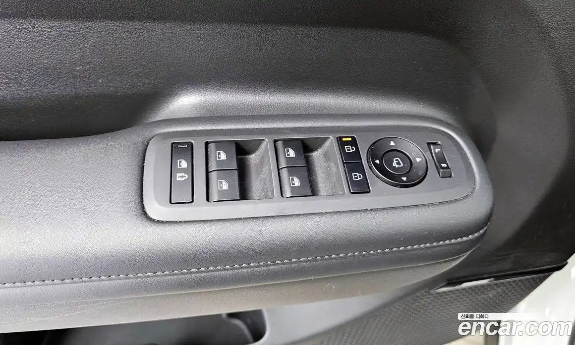 Hyundai Santa Fe 2024 1.6 гидро в Москве № 2050388, фото 33