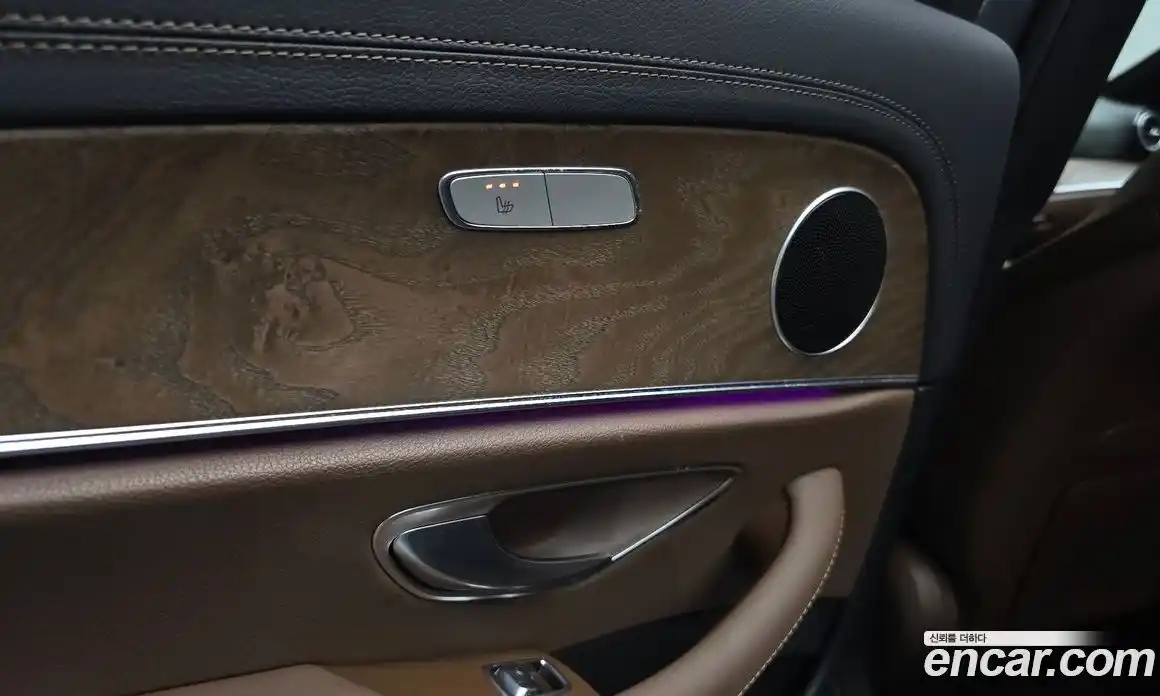 Mercedes-Benz E-Class 2021 2.0 гидро в Москве № 2050531, фото 24