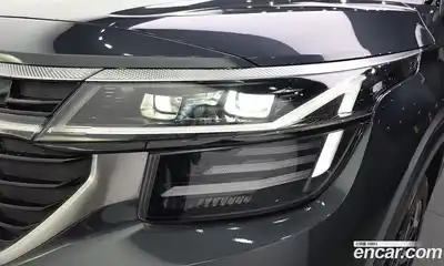 Kia Seltos 2025 2.0 гидро в Москве № 2050575, миниатюра 8