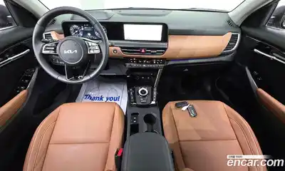 Kia Seltos 2025 2.0 гидро в Москве № 2050575, миниатюра 10
