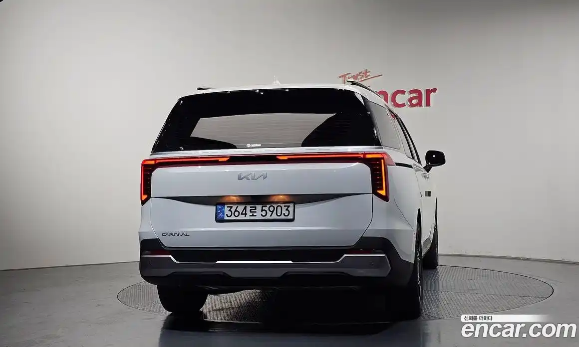 Kia Canival 2025 3.5 гидро в Москве № 2050595, фото 4