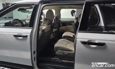 Kia Canival 2025 1.6 гидро в Москве № 2050752, миниатюра 11