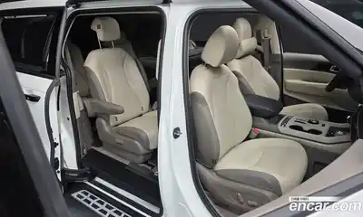 Kia Canival 2025 1.6 гидро в Москве № 2050752, миниатюра 12