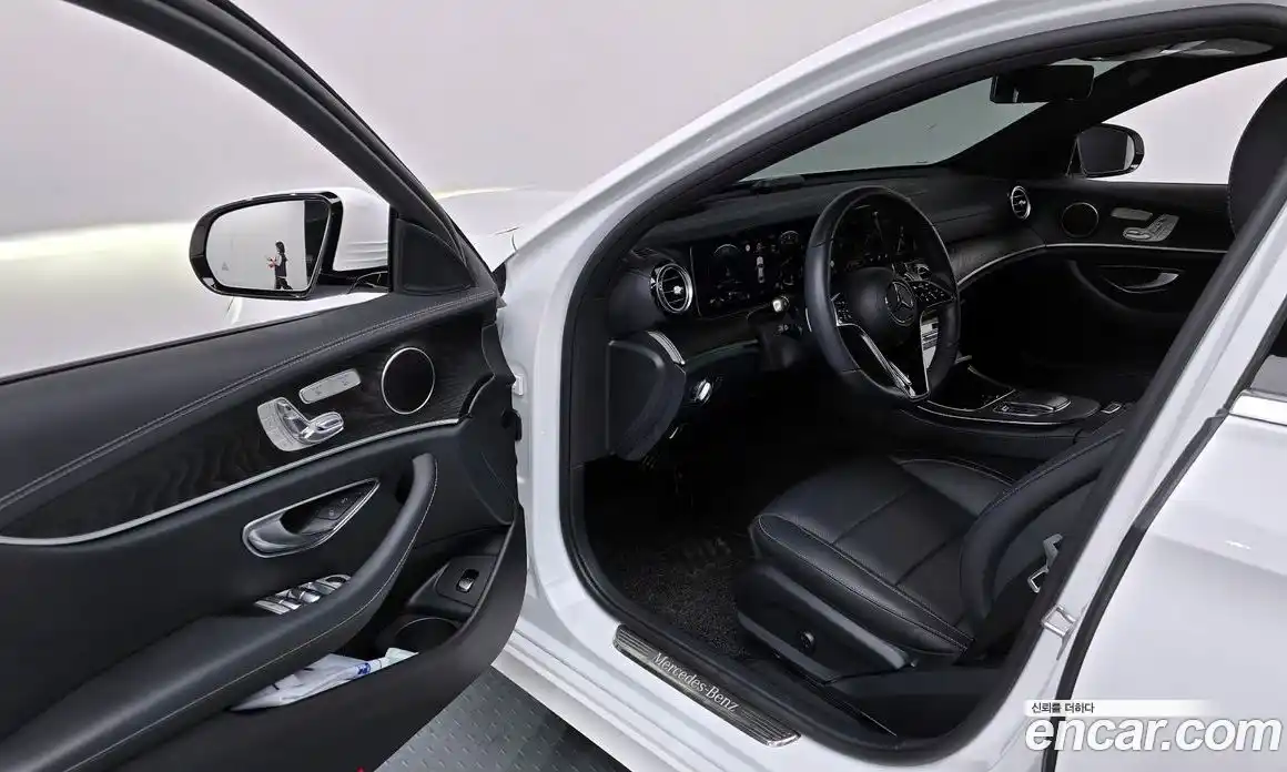 Mercedes-Benz E-Class 2022 2.0 гидро в Москве № 2050786, фото 13