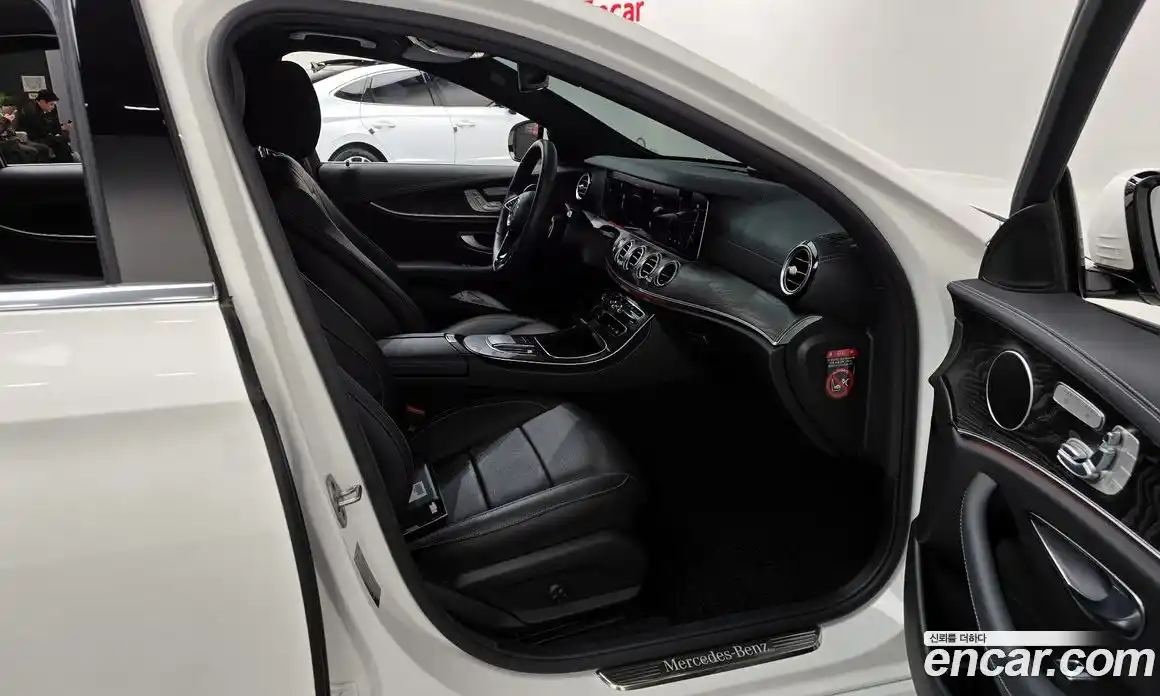 Mercedes-Benz E-Class 2022 2.0 гидро в Москве № 2050786, фото 16