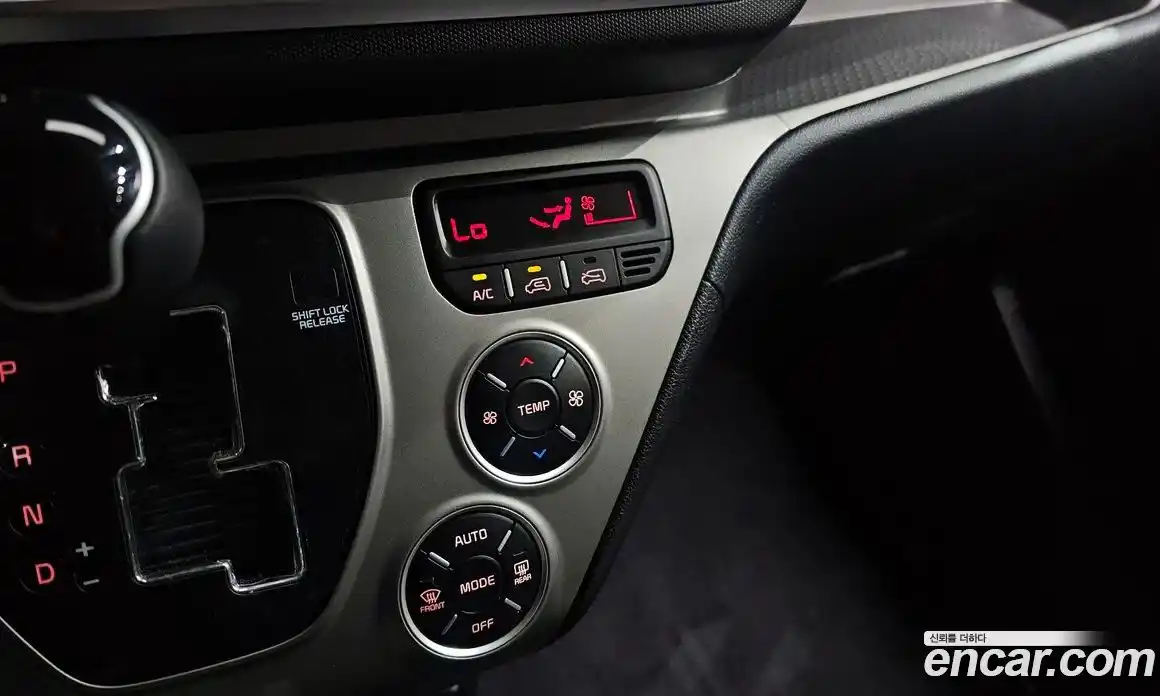 Kia Ray 2020 1.0 гидро в Москве № 2051082, фото 16