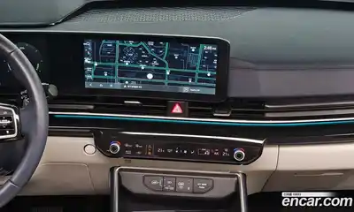 Kia Canival 2024 1.6 гидро в Москве № 2051115, миниатюра 12