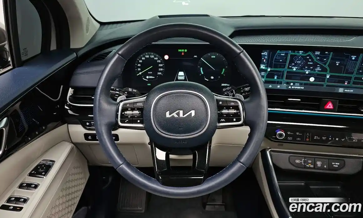 Kia Canival 2024 1.6 гидро в Москве № 2051115, фото 13