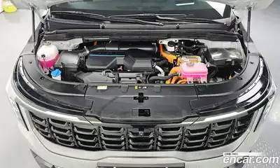 Kia Canival 2024 1.6 гидро в Москве № 2051115, миниатюра 6