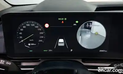 Kia Canival 2024 1.6 гидро в Москве № 2051115, миниатюра 8