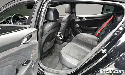 Kia Stinger 2022 3.3 гидро в Москве № 2051164, миниатюра 11