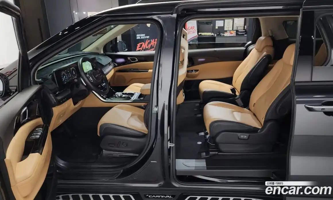 Kia Canival 2023 2.2 гидро в Москве № 2051203, фото 11