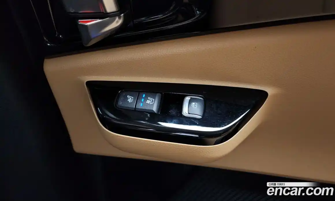 Kia Canival 2023 2.2 гидро в Москве № 2051203, фото 19