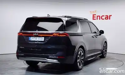 Kia Canival 2023 2.2 гидро в Москве № 2051203, миниатюра 2