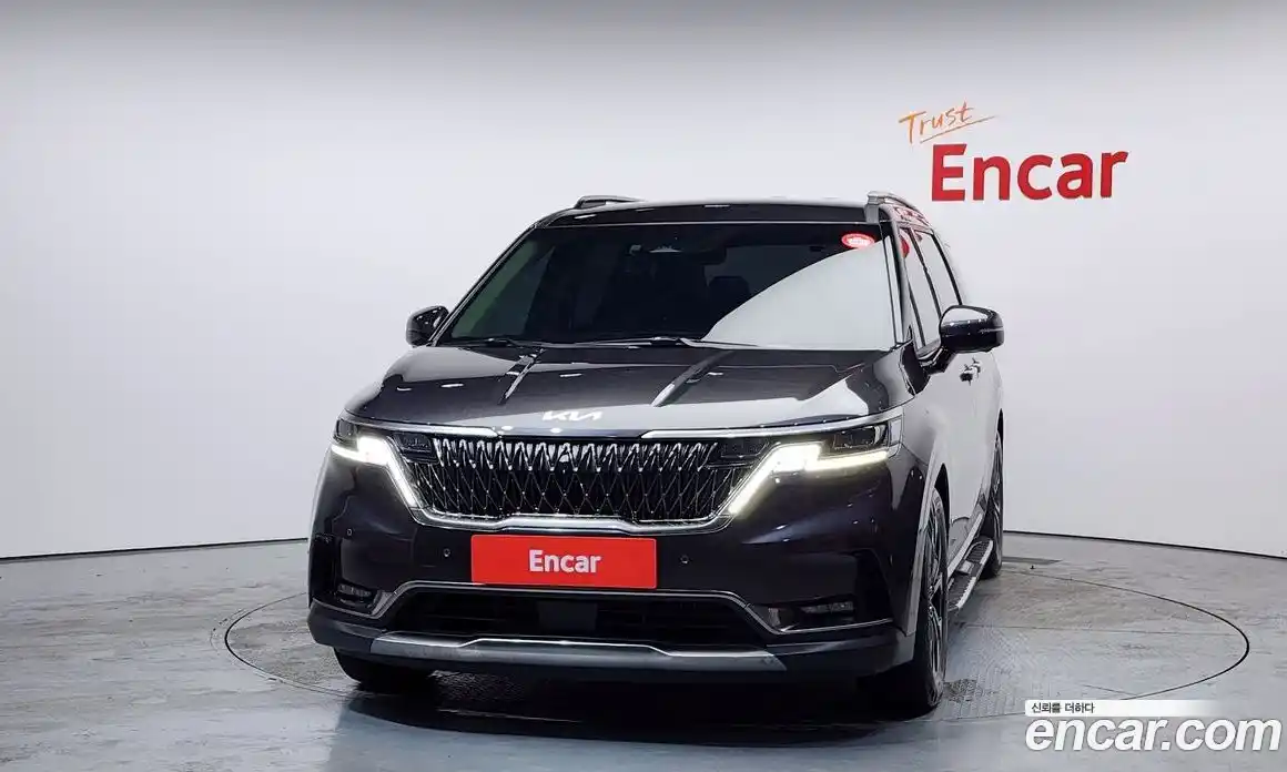 Kia Canival 2023 2.2 гидро в Москве № 2051203, фото 3