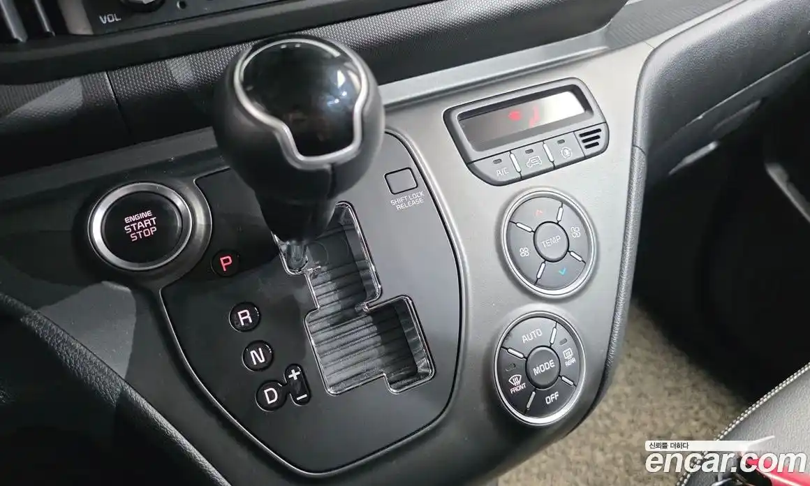 Kia Ray 2024 1.0 гидро в Москве № 2051206, фото 9