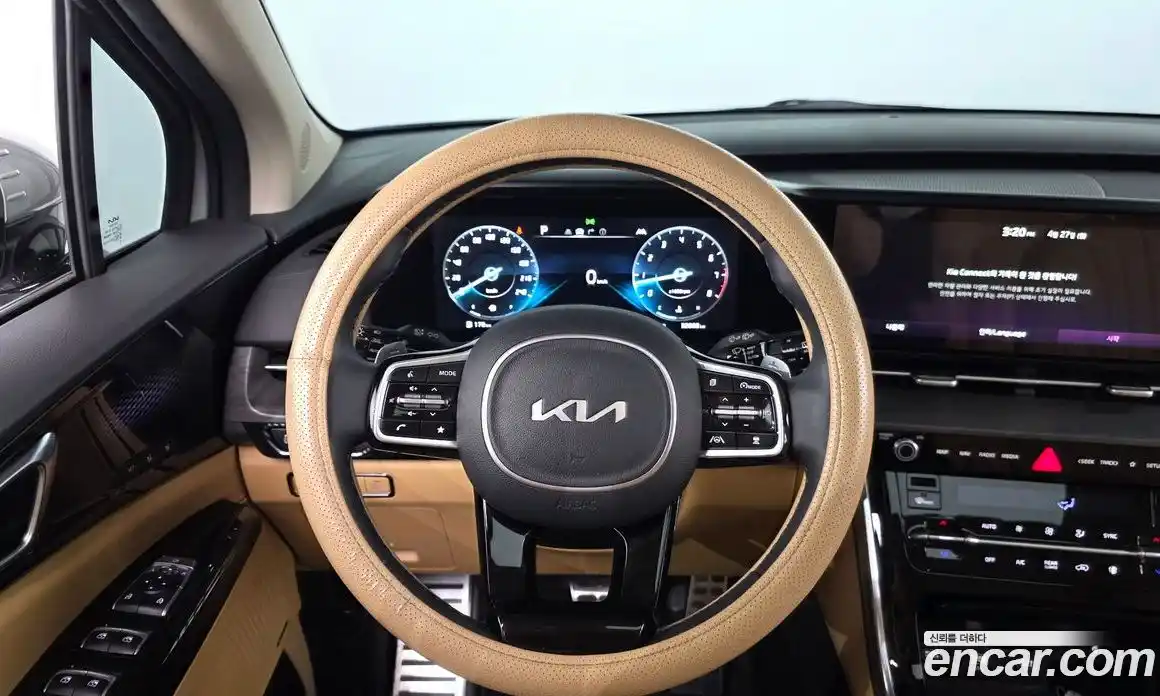 Kia Canival 2023 3.5 гидро в Москве № 2051219, фото 13
