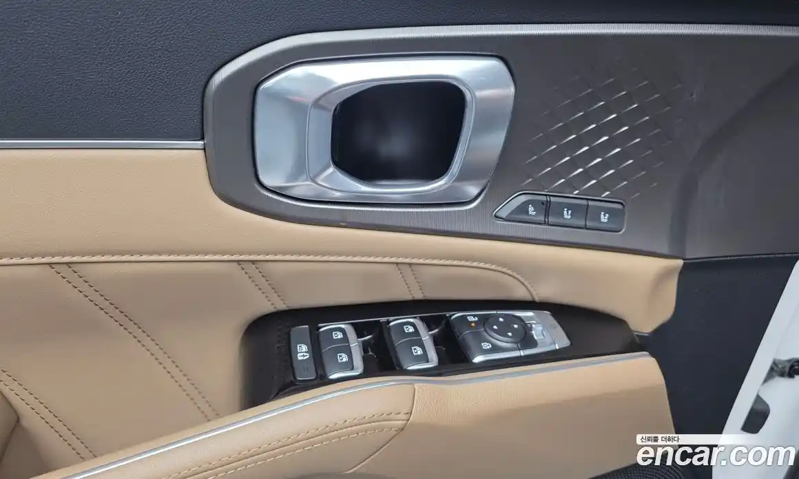 Kia Sorento 2023 1.6 гидро в Москве № 2051226, фото 27