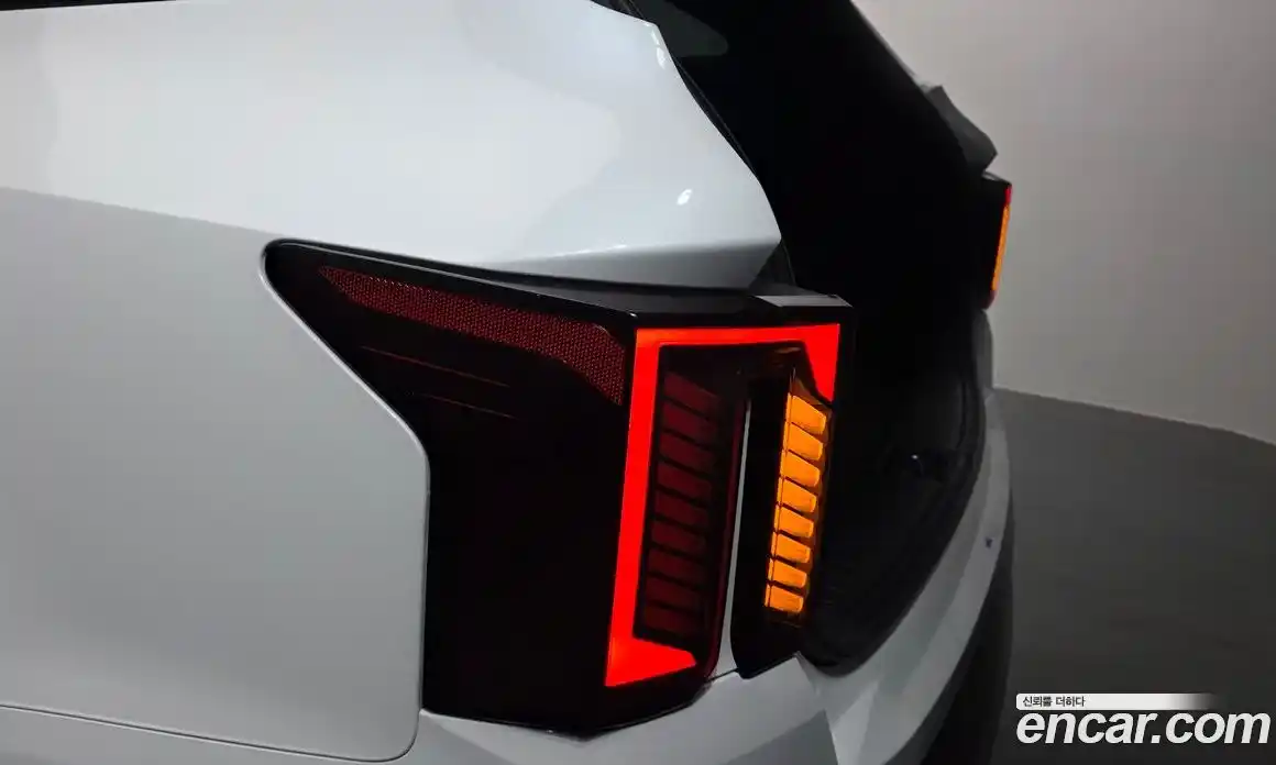 Kia Sorento 2023 1.6 гидро в Москве № 2051226, фото 9